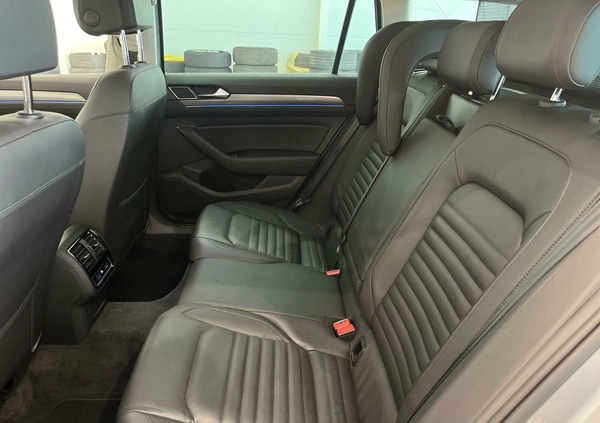 Volkswagen Passat cena 136900 przebieg: 69862, rok produkcji 2019 z Przemków małe 562